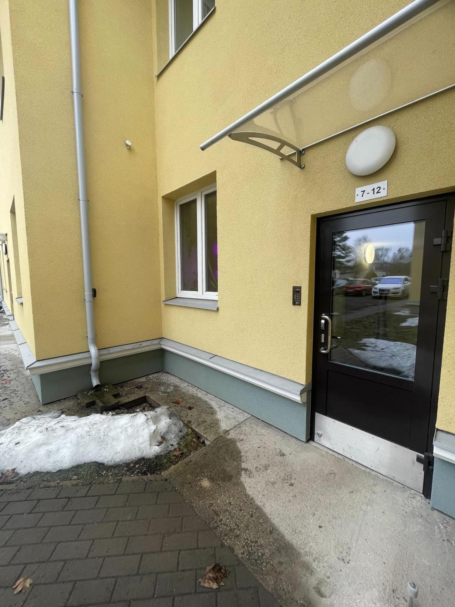 Cozy Narva Maee Apartment Tartu Ngoại thất bức ảnh